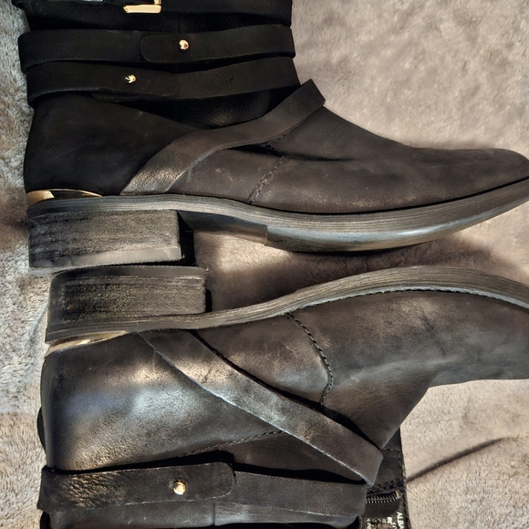 USED Steve Madden women's boots - Picture 3 of 9